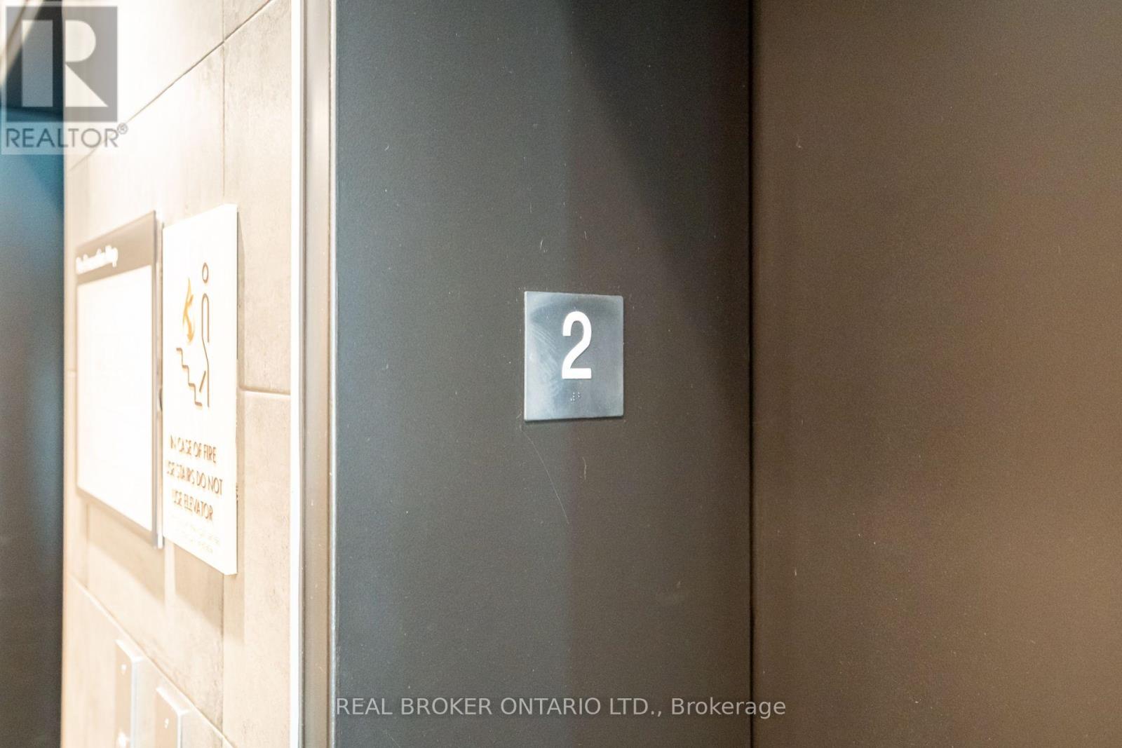 208 - 11 Maryport Avenue, Toronto, Ontario  M3M 0E2 - Photo 5 - W13881082