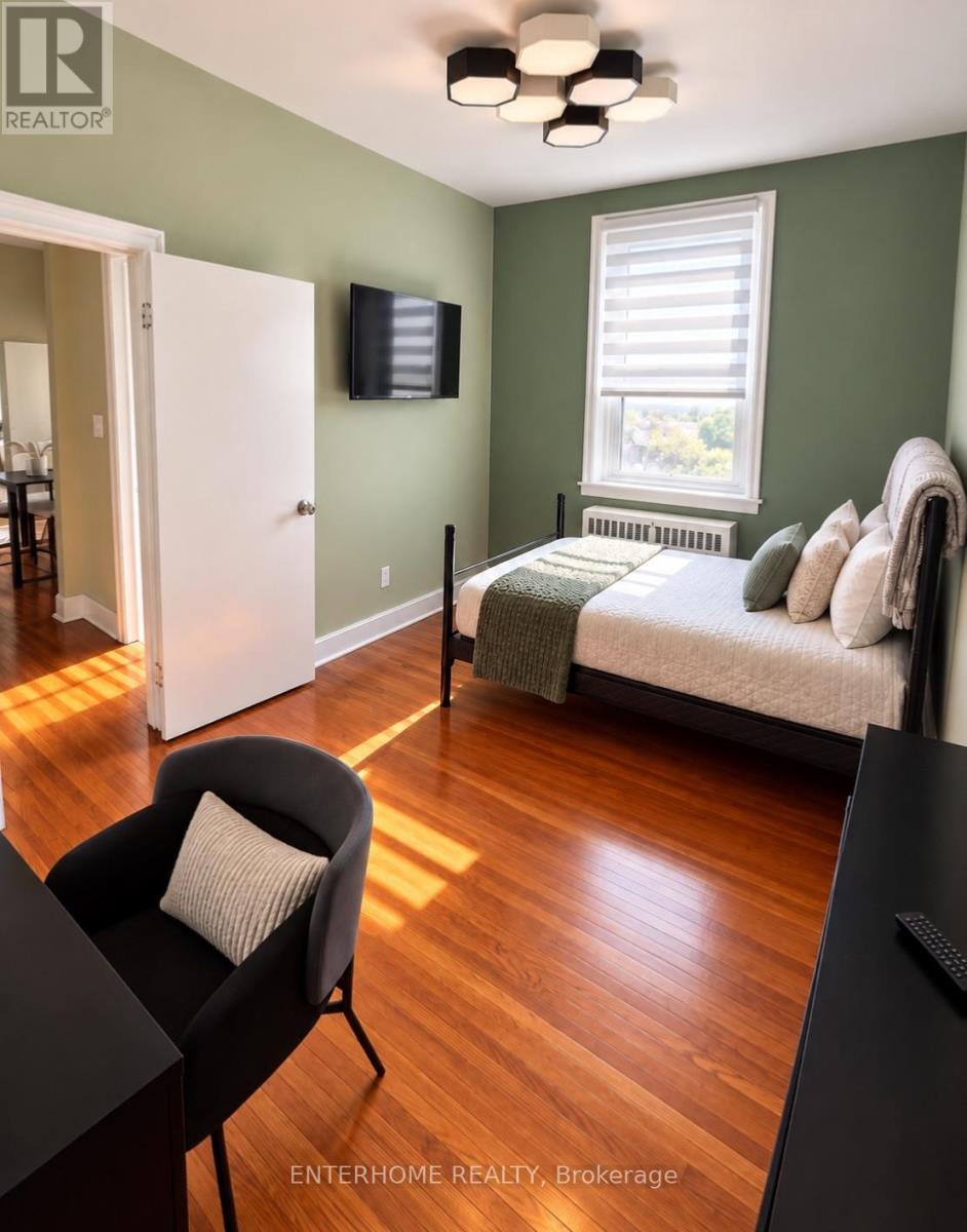 3 - 51 Queen Street, Brampton, Ontario  L6W 2A7 - Photo 6 - W13881246