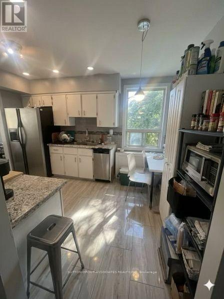 2595 Eglinton Avenue W, Toronto, Ontario  M6M 1T3 - Photo 16 - W13881272
