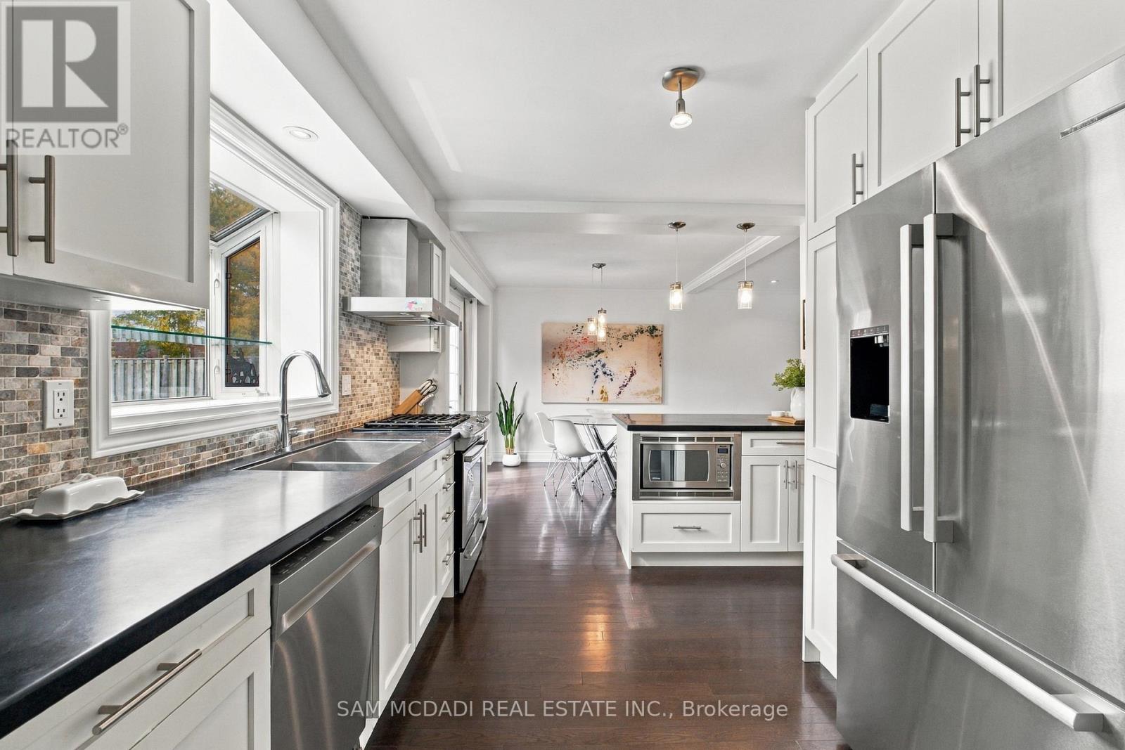 2528 Frankfield Road, Mississauga, Ontario  L5K 2A6 - Photo 10 - W13881282