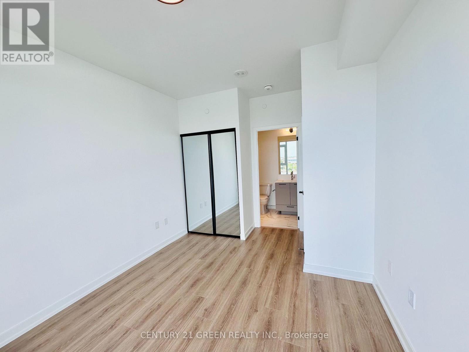 503 - 10 Lagerfeld Drive, Brampton, Ontario  L7A 5L3 - Photo 6 - W13881292