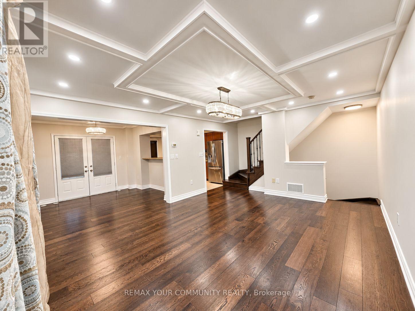10 Snowgoose Terrace, Toronto, Ontario  M1B 0A9 - Photo 6 - E13872168
