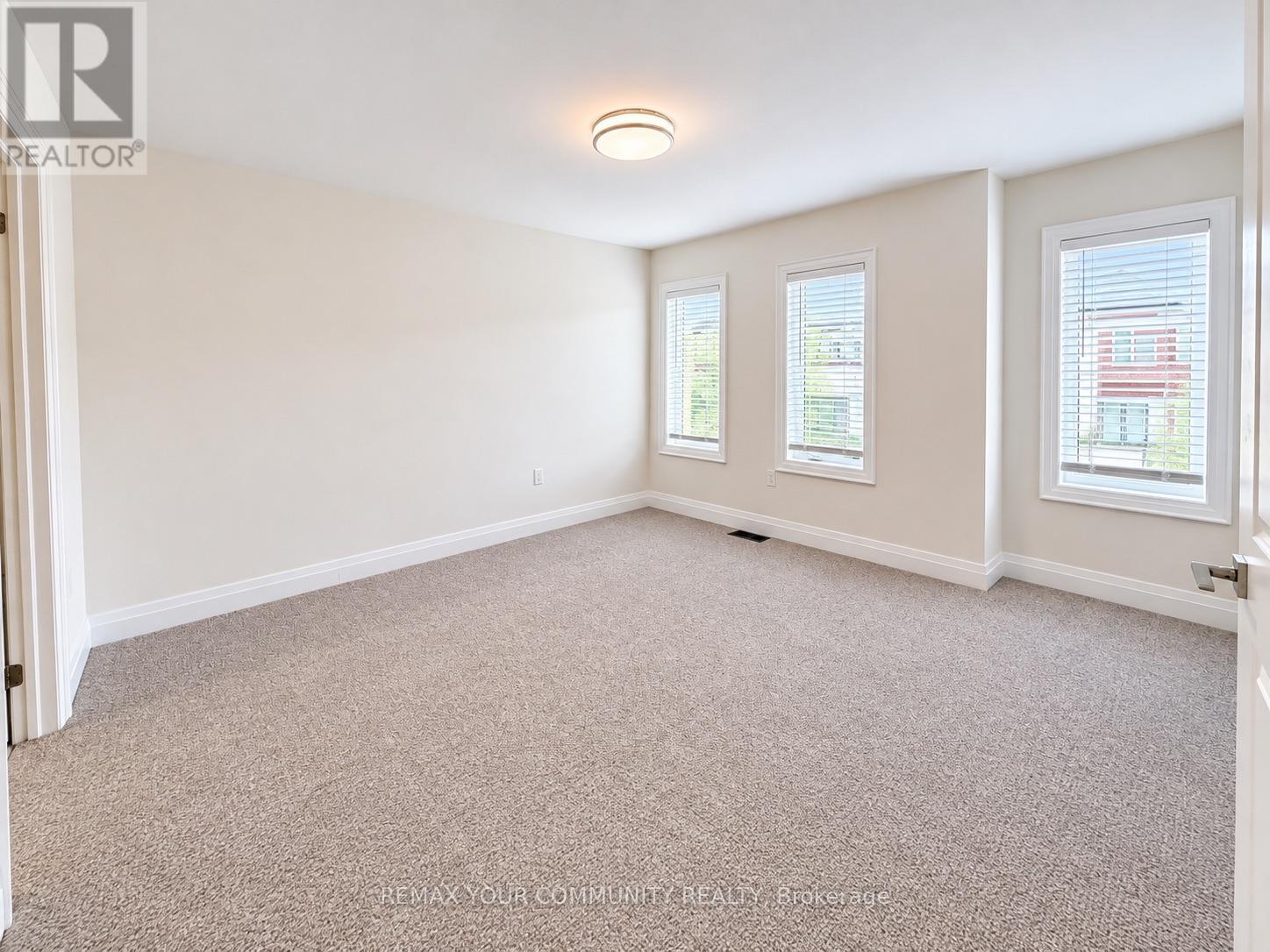 22 Upbound Court, East Gwillimbury, Ontario  L9N 0W1 - Photo 27 - N13856750