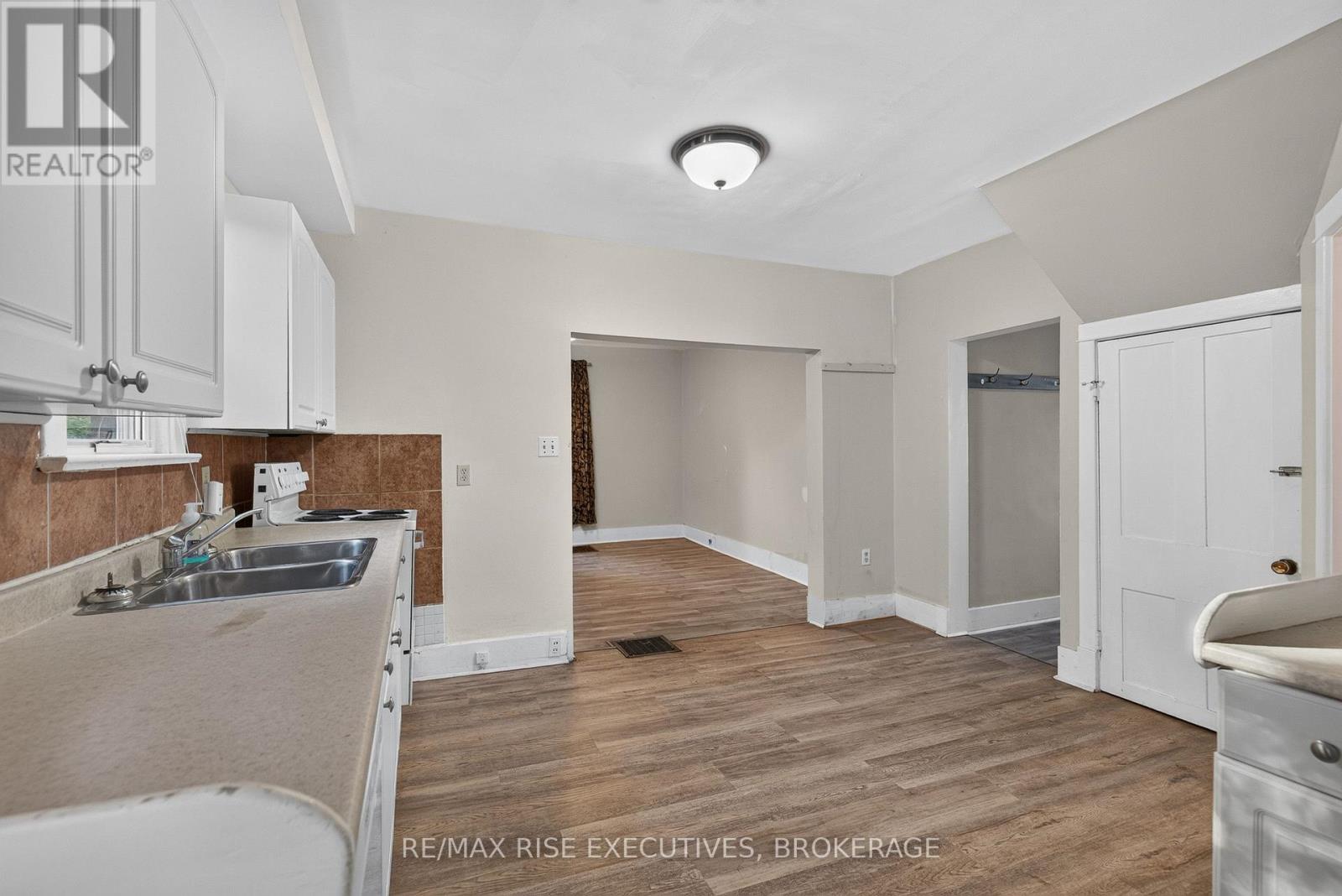 273 College Street, Kingston, Ontario  K7L 4M1 - Photo 15 - X13879906