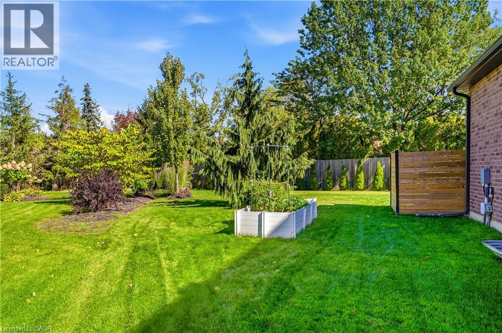 28 Sandalwood Crescent, Niagara-On-The-Lake, Ontario  L0S 1P0 - Photo 46 - 40869482