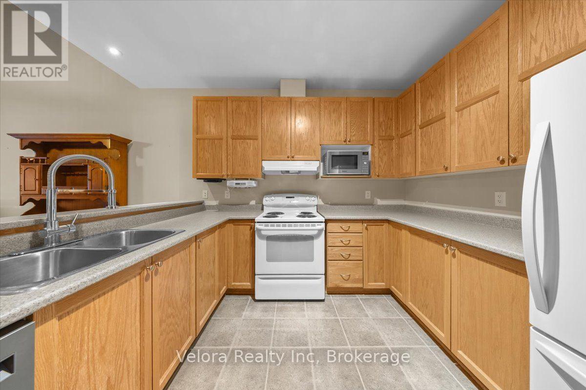 199 Hartsmere Drive, Ottawa, Ontario  K2S 2H4 - Photo 12 - X13878724