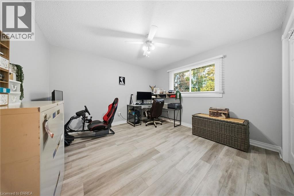 25 Cedarland Drive, Brantford, Ontario  N3R 6G9 - Photo 28 - 40870194