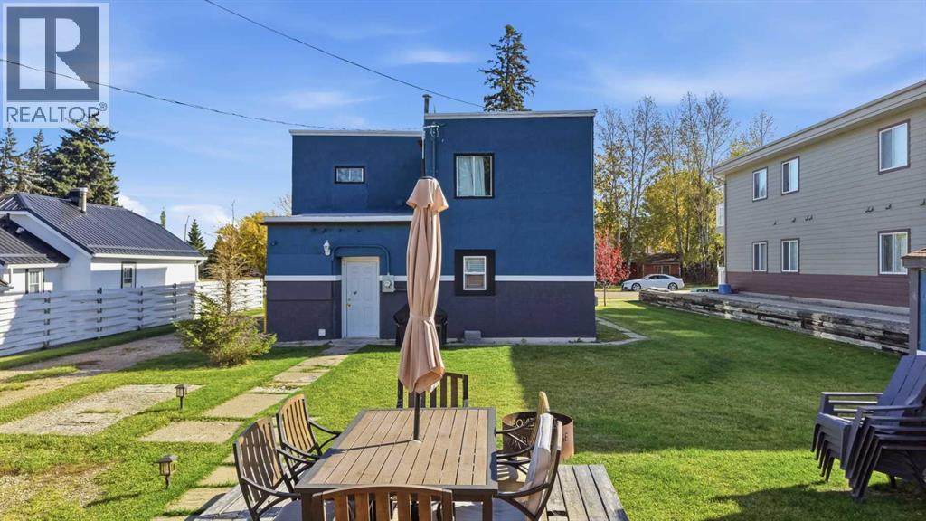 5036 51a Street, Sylvan Lake, Alberta  T4S 1E1 - Photo 30 - A2350689