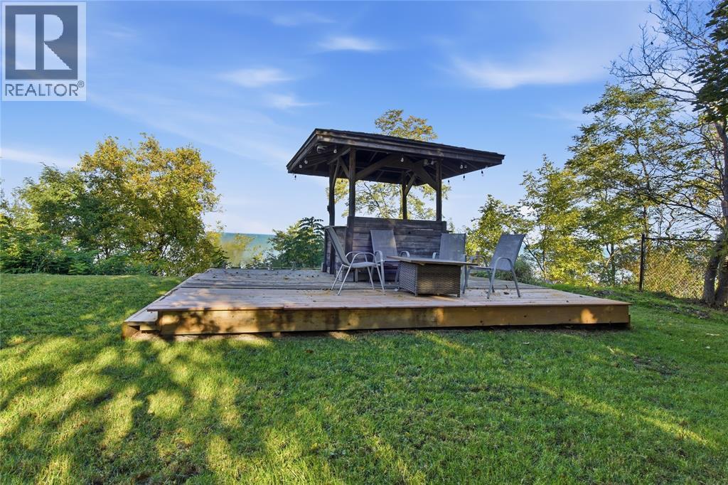 3692 Beverly Glen ..., Plympton-Wyoming, Ontario  N0N 1E0 - Photo 40 - 26024951