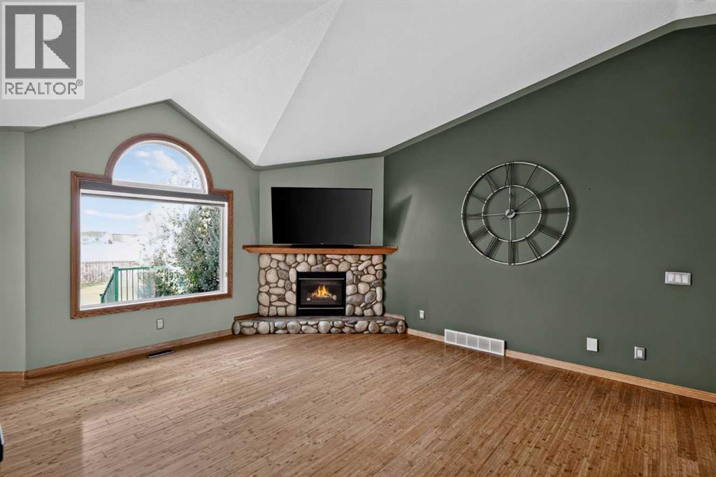 50 4 Street, Langdon, Alberta  T0J 1X1 - Photo 8 - A2349842