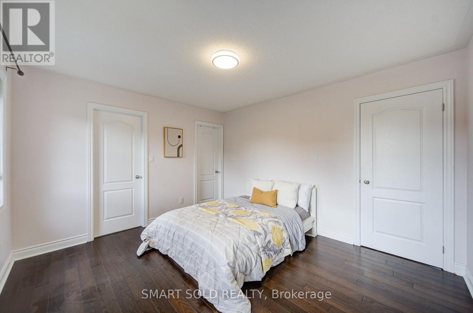 982 Wilbur Pipher Circle, Newmarket, Ontario  L3X 0B8 - Photo 21 - N13879472