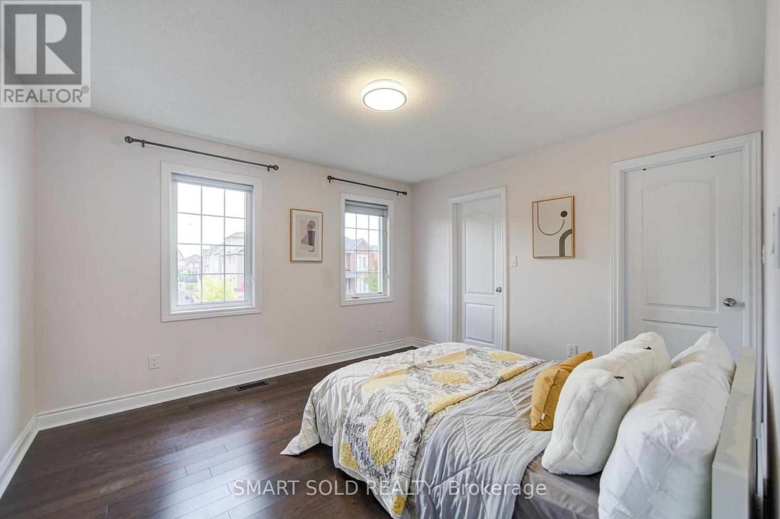 982 Wilbur Pipher Circle, Newmarket, Ontario  L3X 0B8 - Photo 46 - N13879472