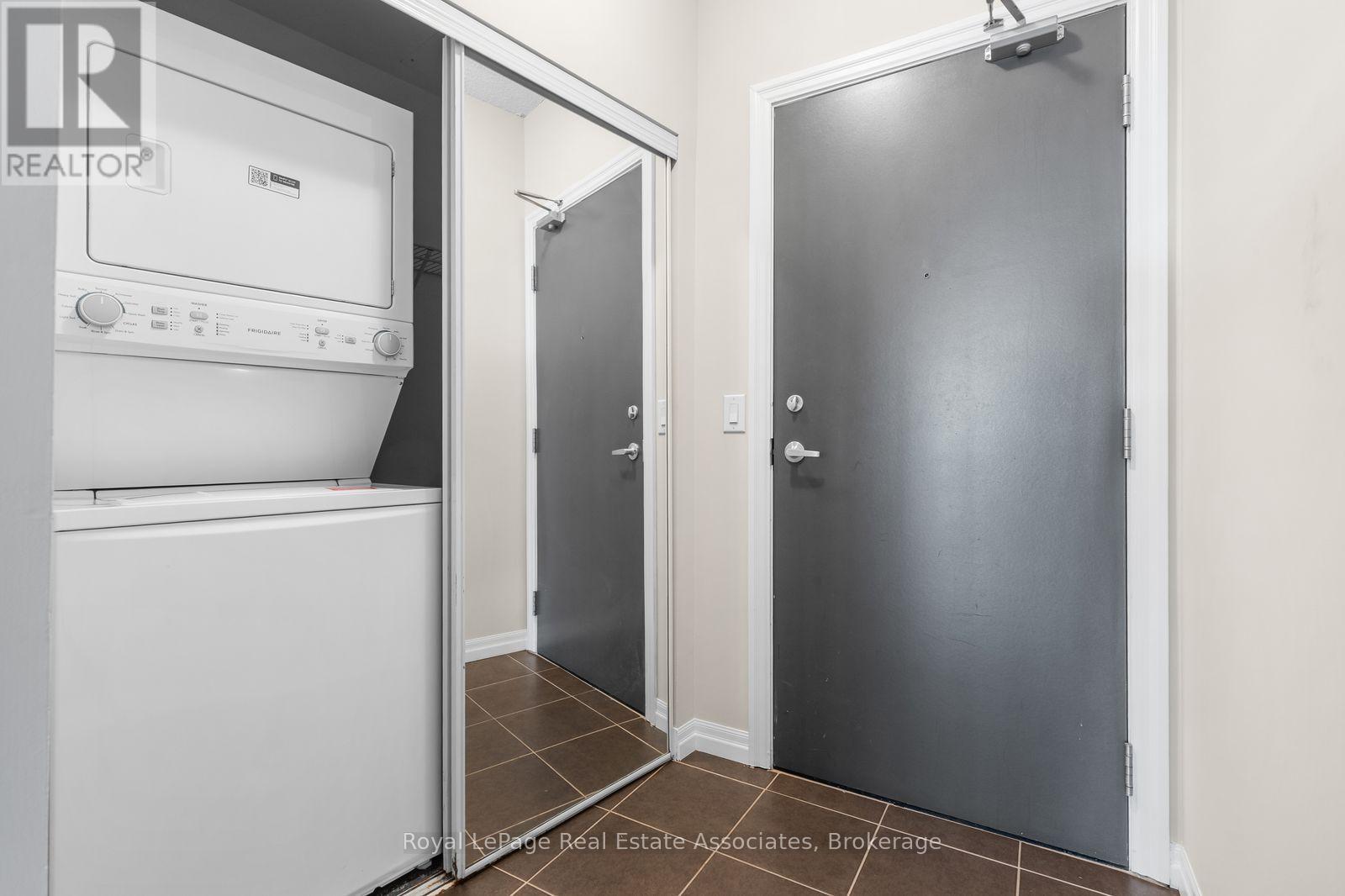 1709 - 223 Webb Drive, Mississauga, Ontario  L5B 0E8 - Photo 15 - W13876070