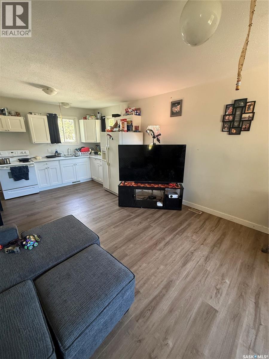 871 110th Street, North Battleford, Saskatchewan  S9A 2G9 - Photo 5 - SK050800