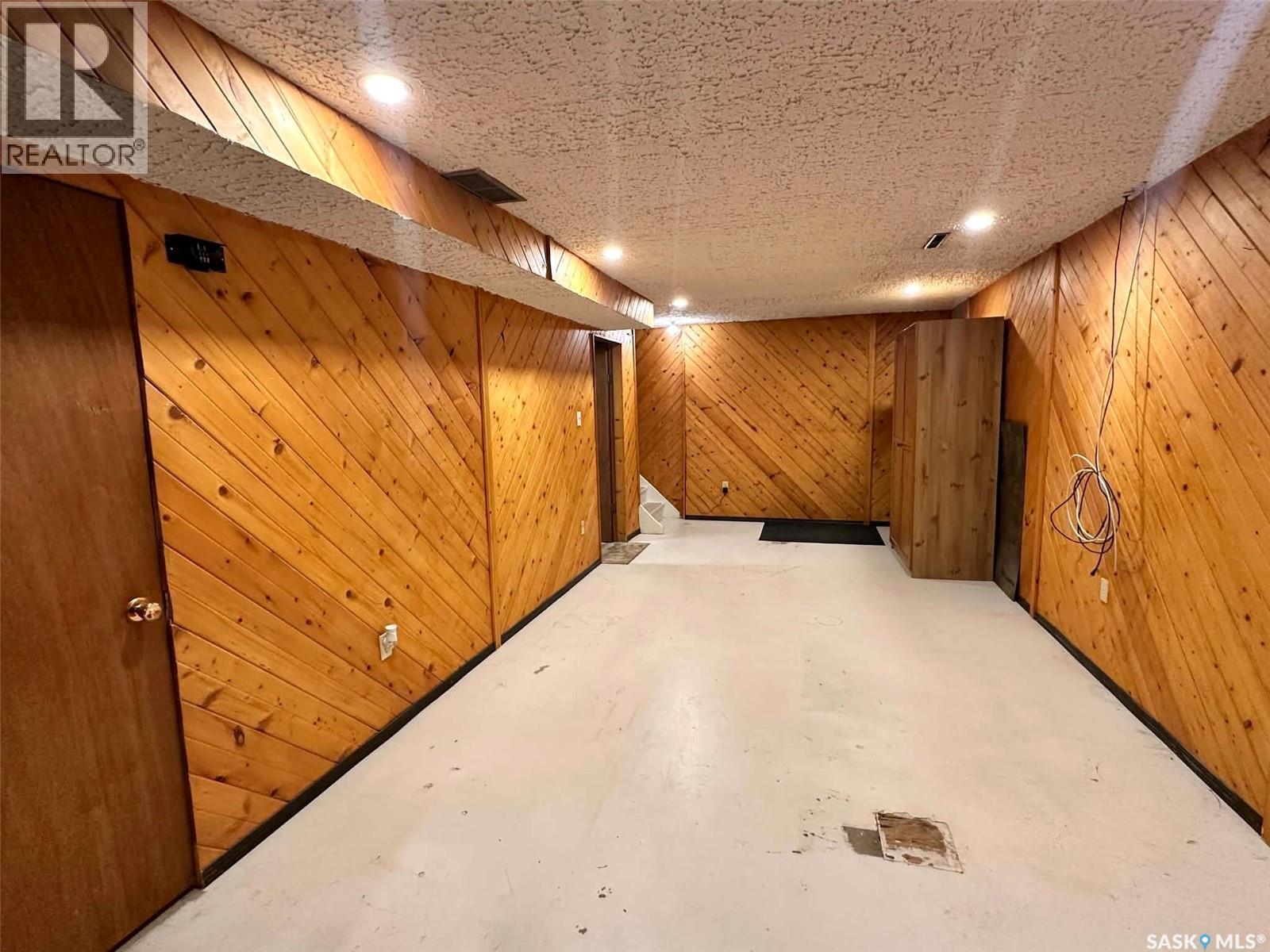 2145 37th Street W, Saskatoon, Saskatchewan  S7L 4E6 - Photo 35 - SK050777