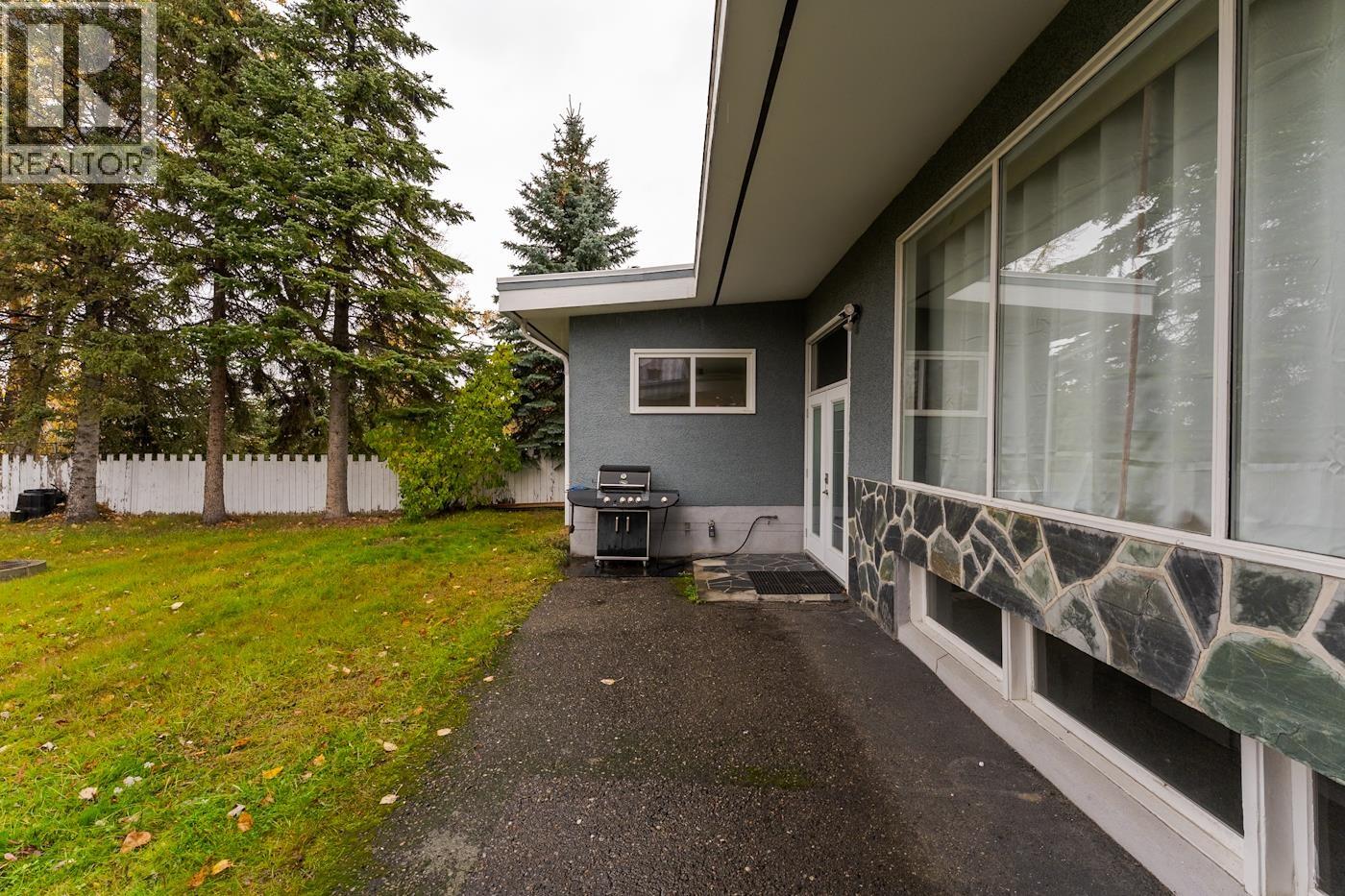 3121 Nechako Drive, Prince George, British Columbia  V2M 3B2 - Photo 4 - R3173563