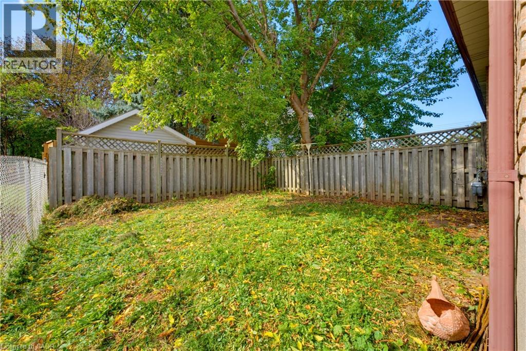 427 Lawrence Avenue, Kitchener, Ontario  N2M 1Y7 - Photo 15 - 40870026