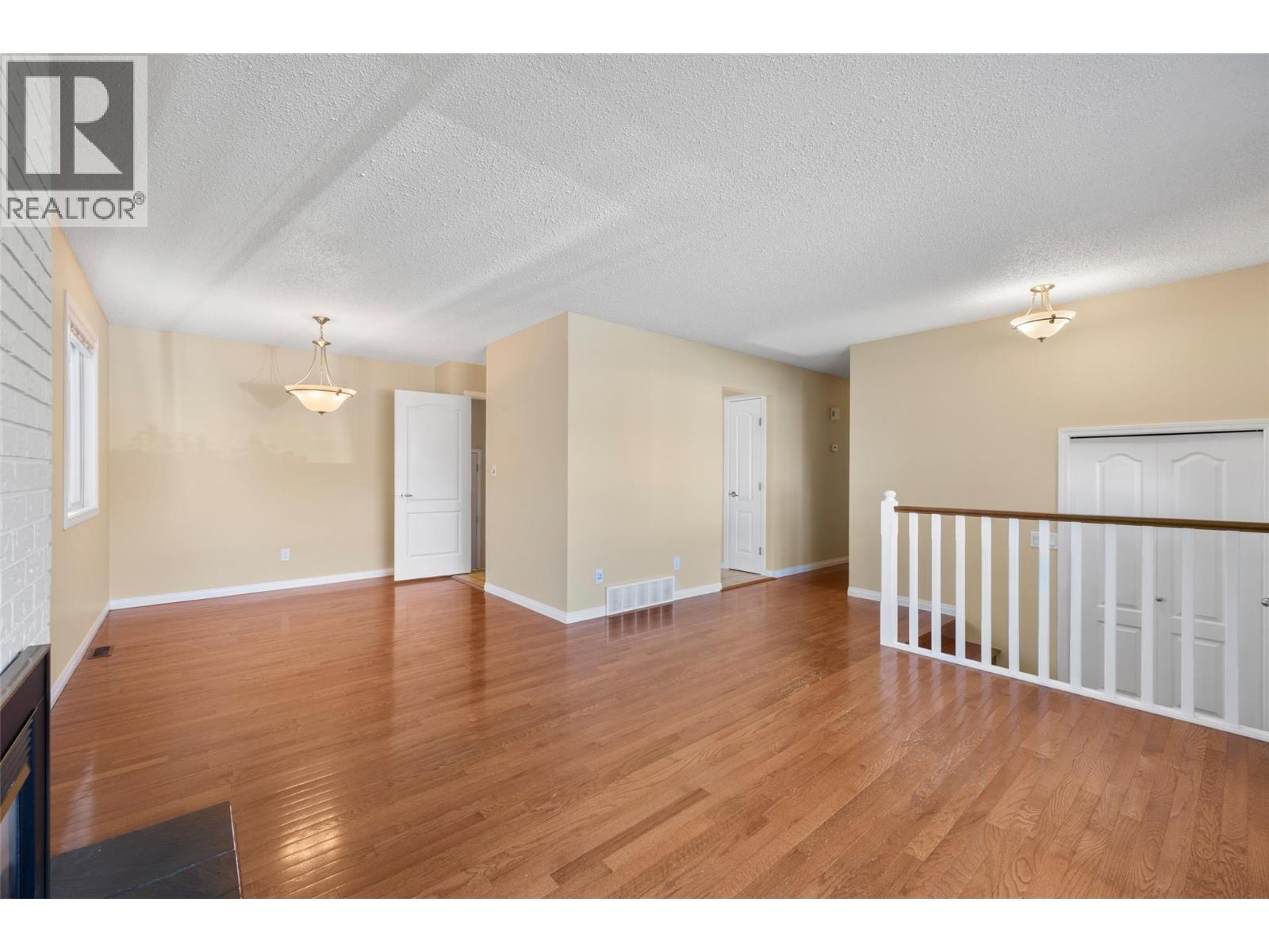 1145 Linthorpe Road, Kamloops, British Columbia  V2B 7S5 - Photo 8 - 10402828
