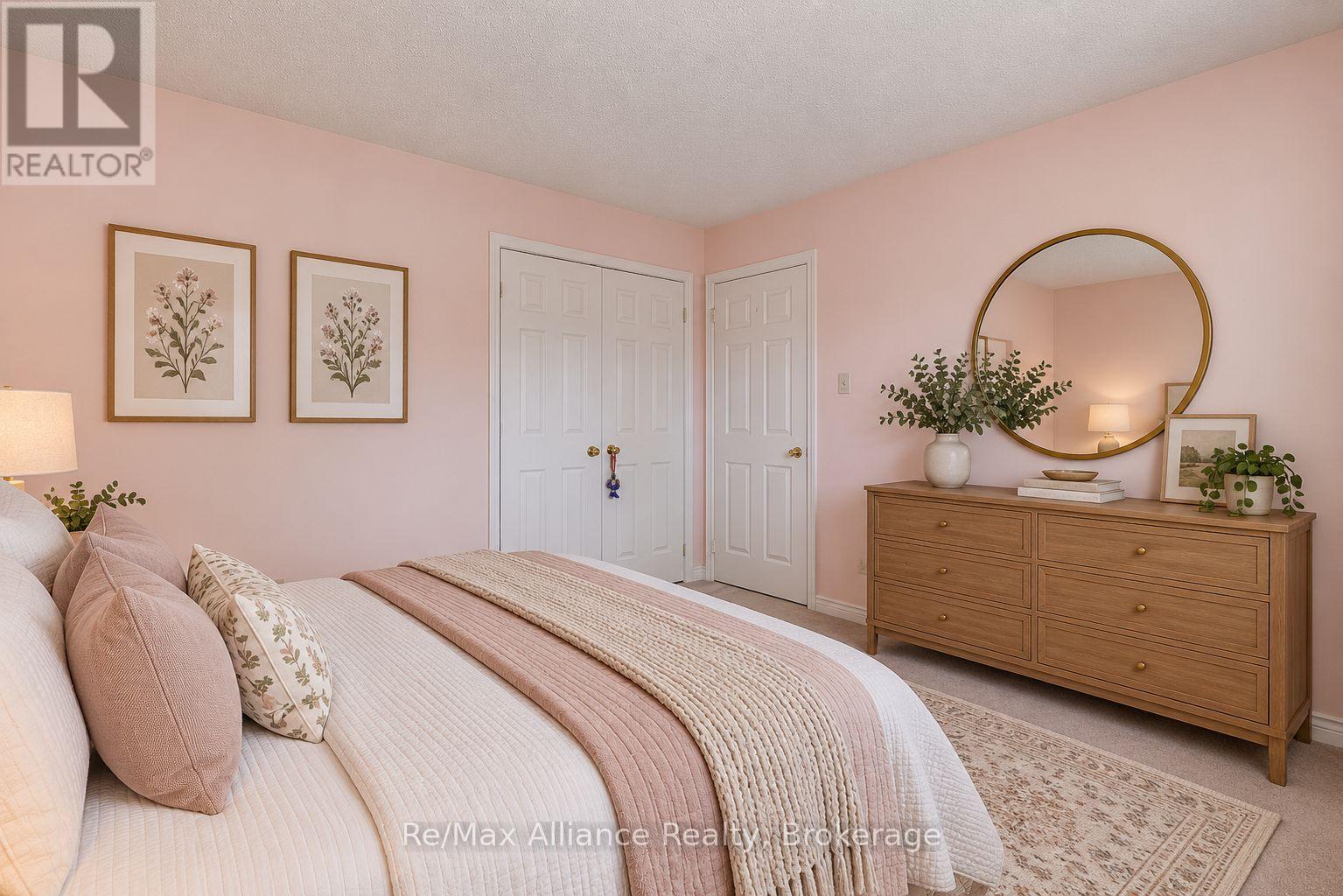2151 Pineview Drive, Oakville, Ontario  L6H 5M3 - Photo 35 - W13881458