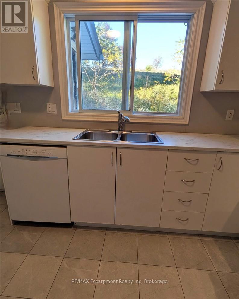 193 Mill Street S, Hamilton, Ontario  L0R 2H0 - Photo 12 - X13858680