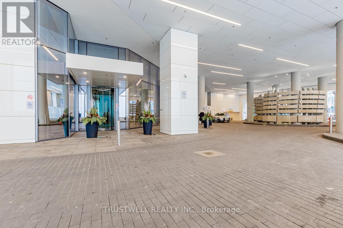 3404 - 88 Harbour Street, Toronto, Ontario  M5J 0C3 - Photo 32 - C13881432