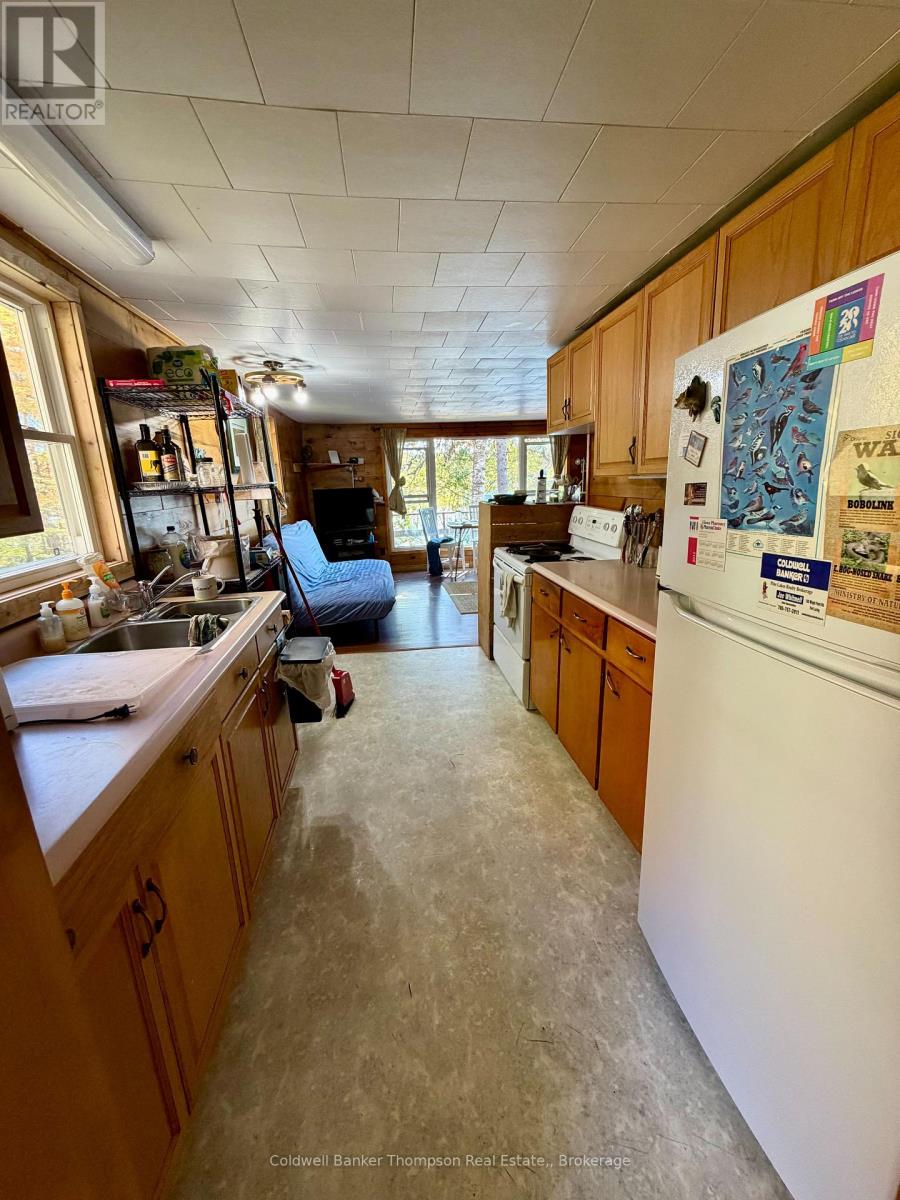 2758 Smith Bay Road N, Parry Sound Remote Area, Ontario  P0G 1A0 - Photo 13 - X13881426