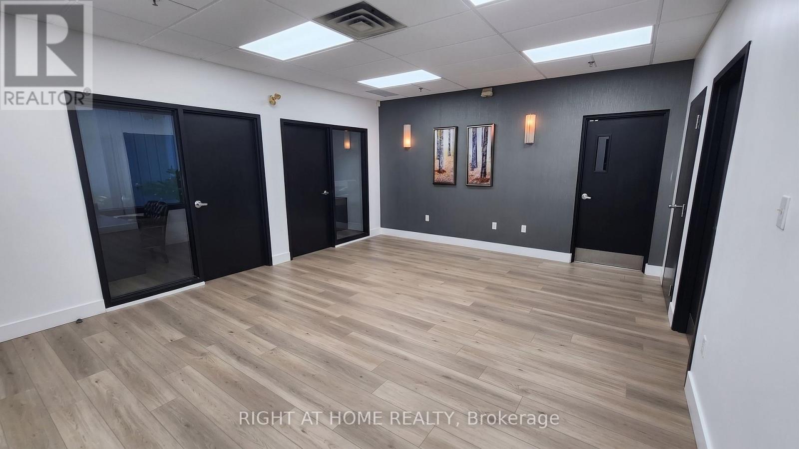 61 Maybrook Drive, Toronto, Ontario  M1V 4B6 - Photo 16 - E13881354