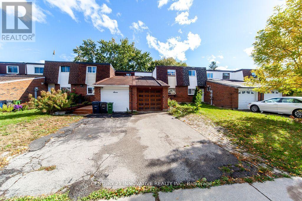 5 WIGGENS COURT, Toronto, Ontario