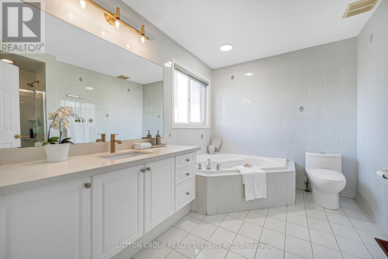 48 Landsdown Crescent, Markham, Ontario  L6E 1M6 - Photo 31 - N13881392