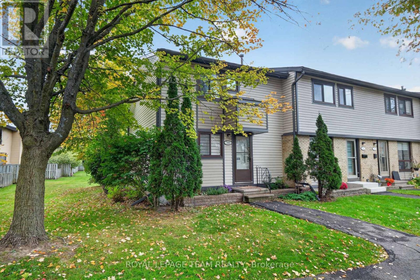 7866 JEANNE D'ARC BOULEVARD, Ottawa, Ontario