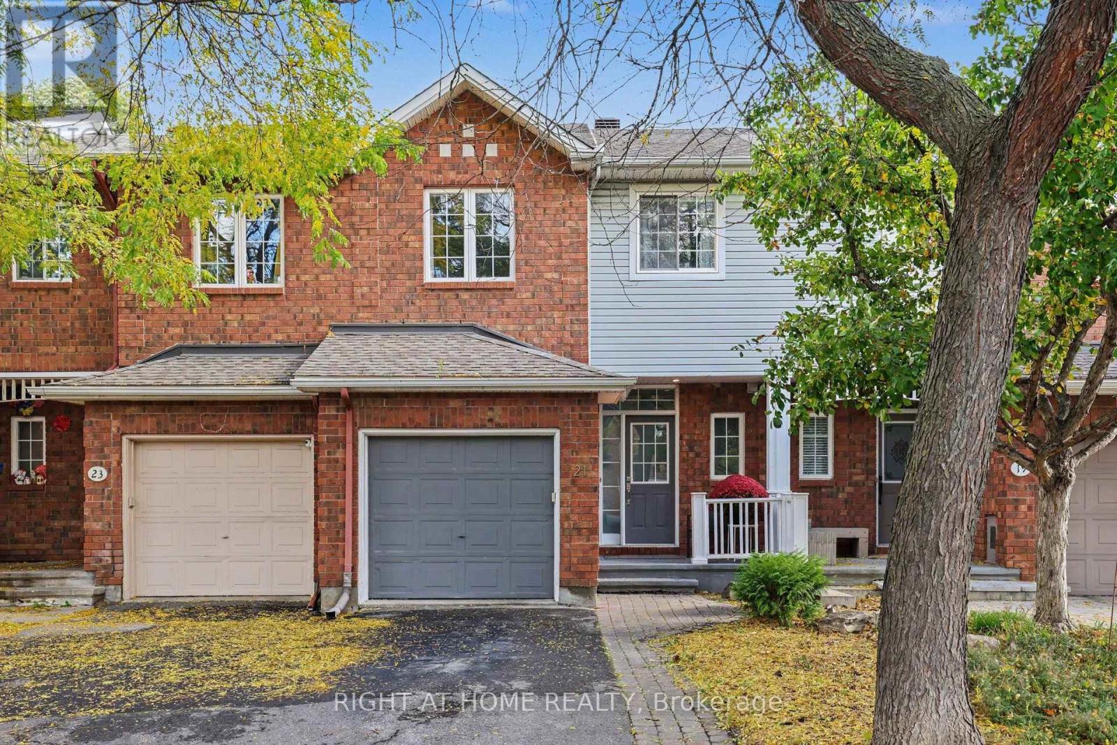 21 KETTLEBY STREET, Ottawa, Ontario