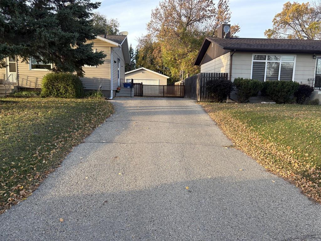 1 Parkway Drive, Swan River, Manitoba  R0L 1Z0 - Photo 2 - 202625341