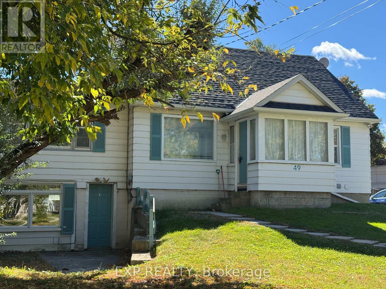 49 Sunset Beach Road, Richmond Hill, Ontario  L4E 3G7 - Photo 3 - N13846276