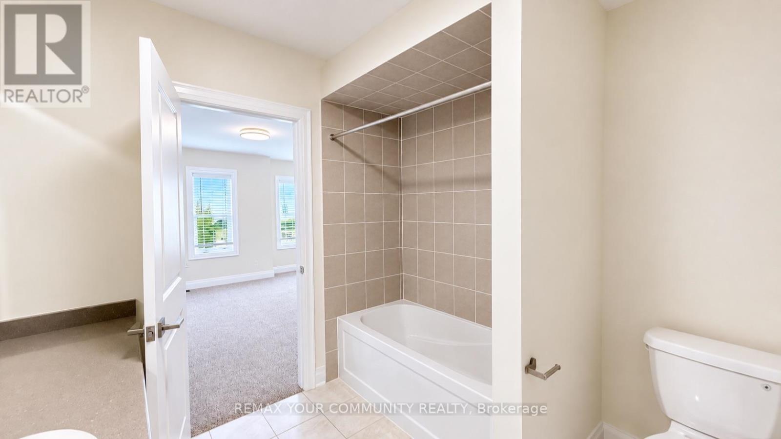 22 Upbound Court, East Gwillimbury, Ontario  L9N 0W1 - Photo 31 - N13856750
