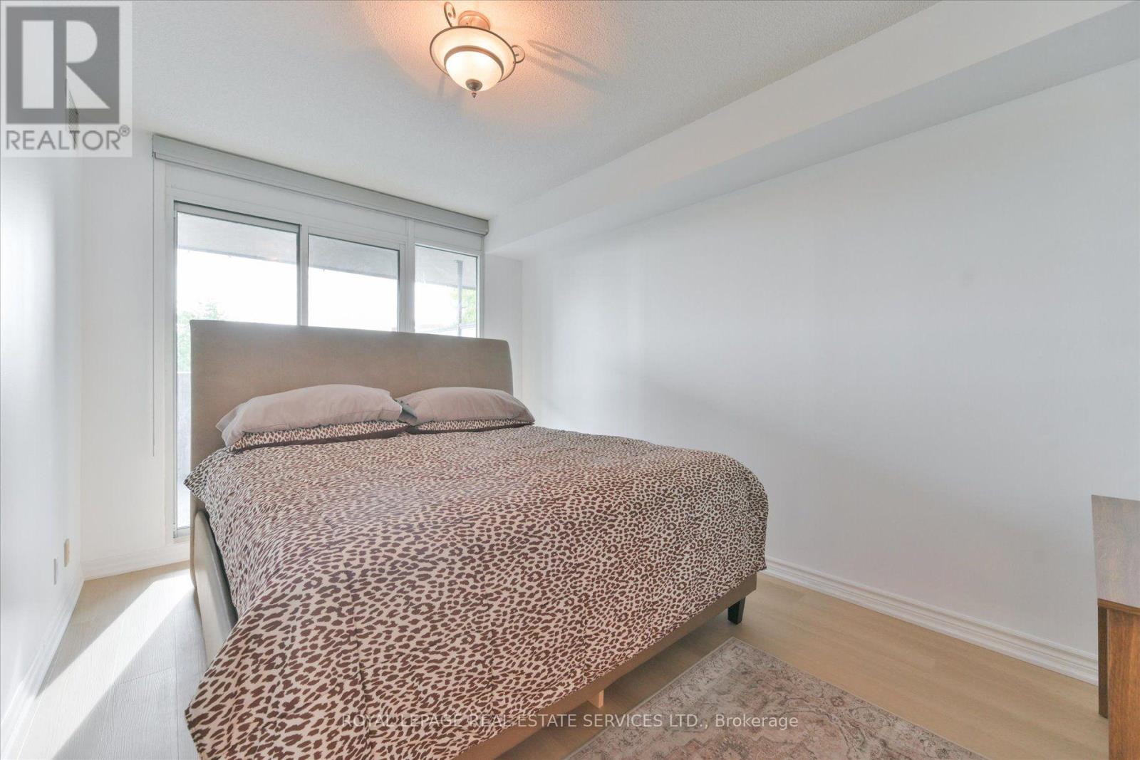 305 - 38 Fontenay Court, Toronto, Ontario  M9A 5H5 - Photo 16 - W13836996