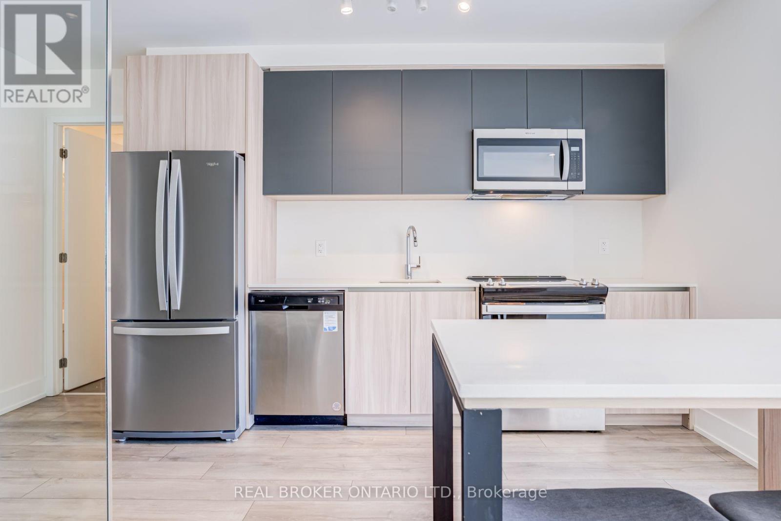 208 - 11 Maryport Avenue, Toronto, Ontario  M3M 0E2 - Photo 14 - W13881082