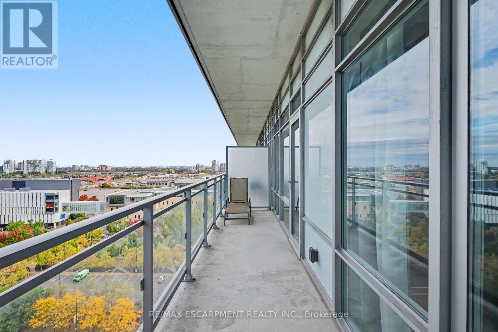 1309 - 365 Prince Of Wales Drive, Mississauga, Ontario  L5B 0G6 - Photo 17 - W13881356