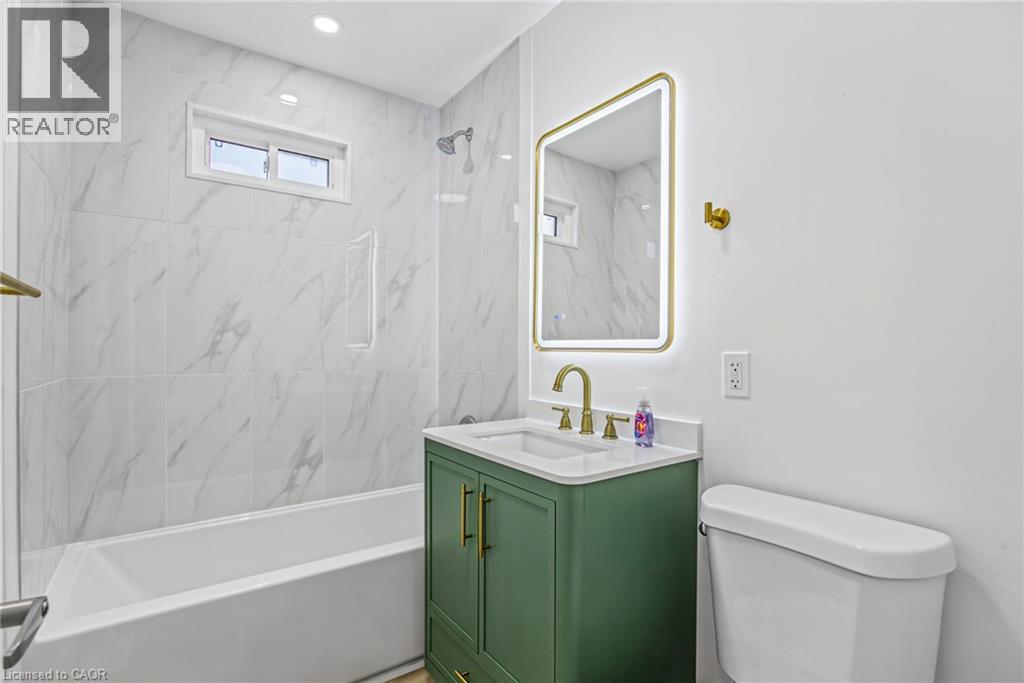 156 East 36th Street Unit# Upper, Hamilton, Ontario  L8V 3Z4 - Photo 20 - 40870166