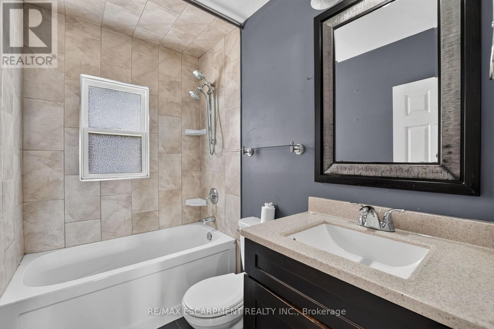 320 Mud Street, Grimsby, Ontario  L0R 1M0 - Photo 17 - X13881416