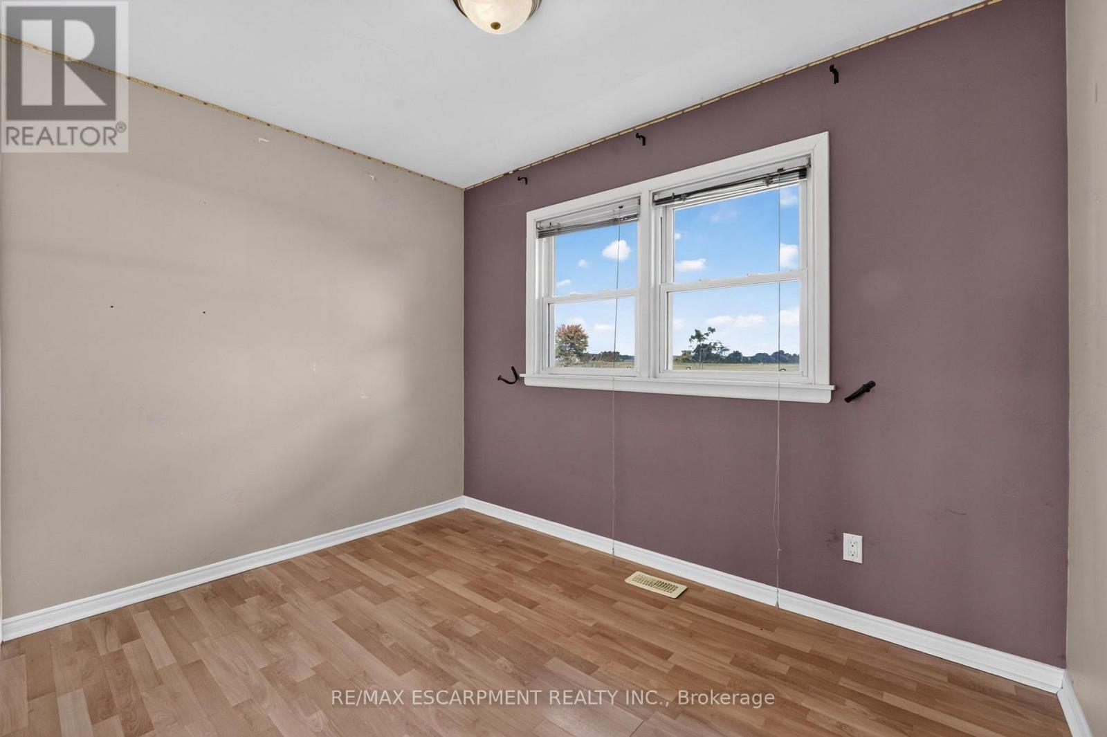 320 Mud Street, Grimsby, Ontario  L0R 1M0 - Photo 18 - X13881416