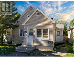 879 Charlotte, Sudbury, Ontario
