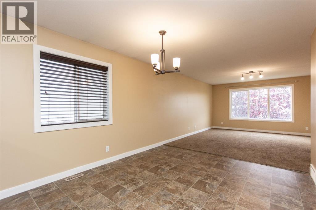79 Trimble Close, Red Deer, Alberta  T4P 0N5 - Photo 6 - A2351204