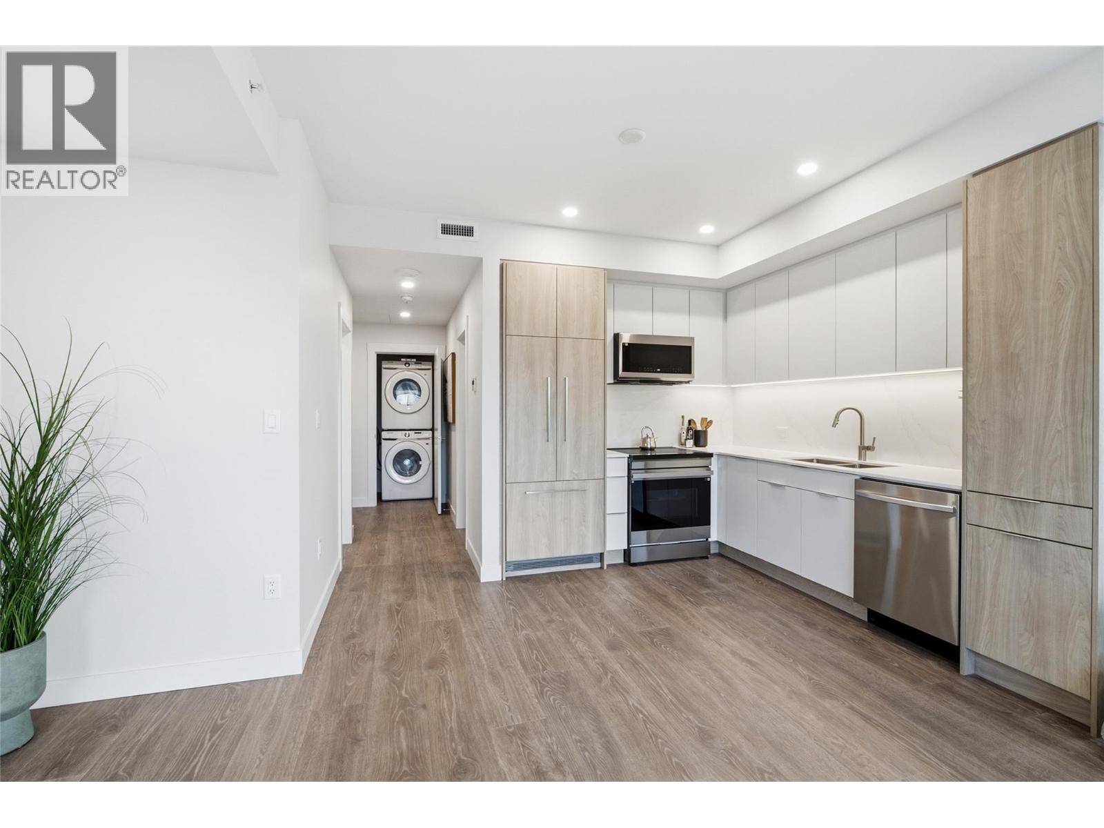 460 Nicola Street Unit# 508