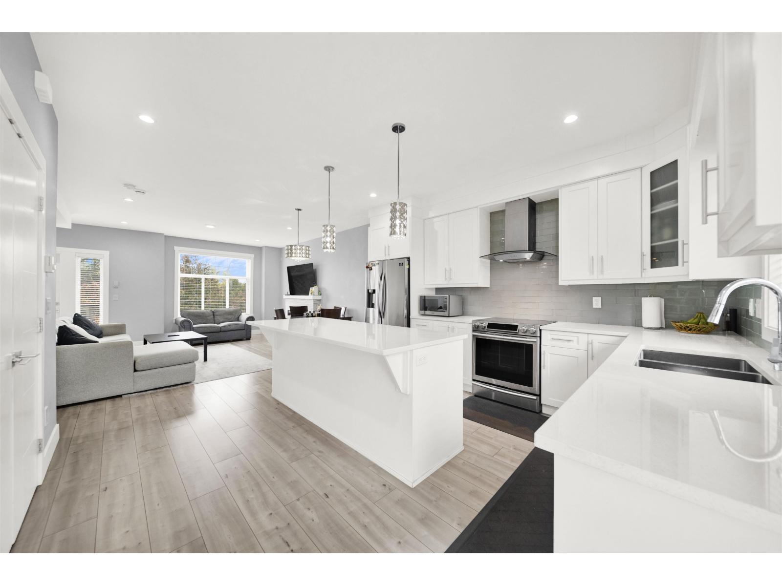 108 15170 60 AVENUE