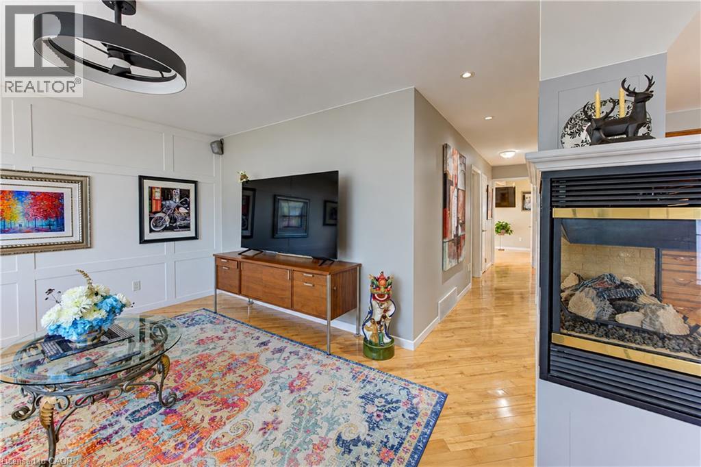 218 Forestwood Drive, Kitchener, Ontario  N2N 1B9 - Photo 6 - 40864676