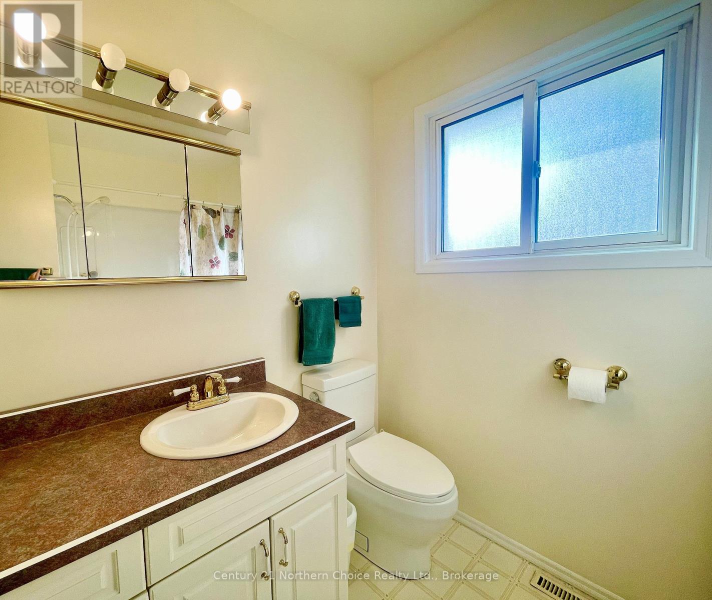 240 First Street, Dryden, Ontario  P8N 2T3 - Photo 11 - X13881606