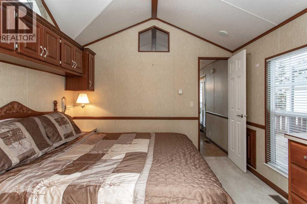 3004, 25074 South Pine Lake Road