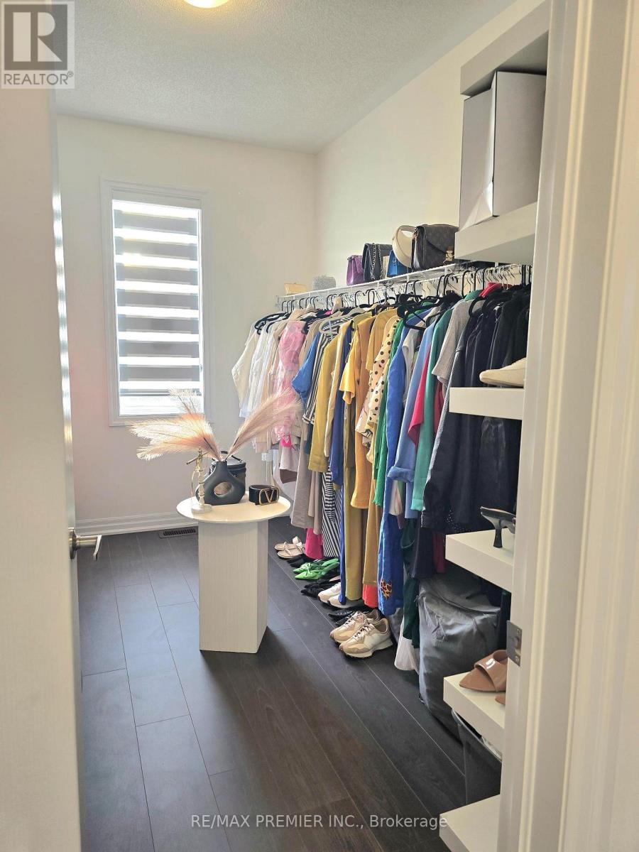 106 Ed Ewert Avenue, Clarington, Ontario  L1B 0W7 - Photo 19 - E13864664