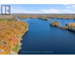100 RUSSELL DRIVE, Trent Lakes, Ontario