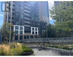 310 - 10 MEADOWGLEN PLACE, Toronto, Ontario